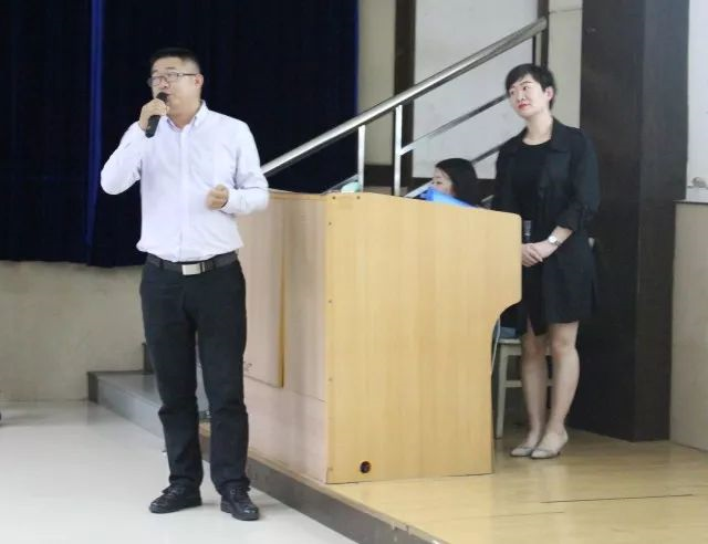 1527492751125433.png blob.png