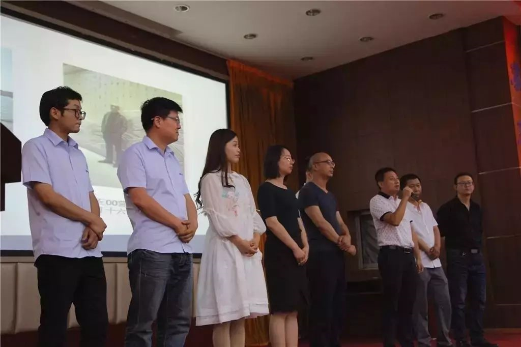 1528186239211199.png 1528186239211199.png