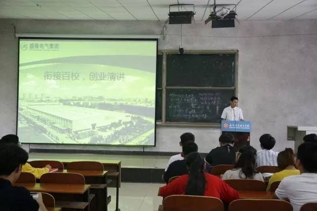 1528436347337928.png blob.png