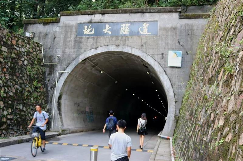 1530264519175139.jpg -4ef6e574946d938c.jpg