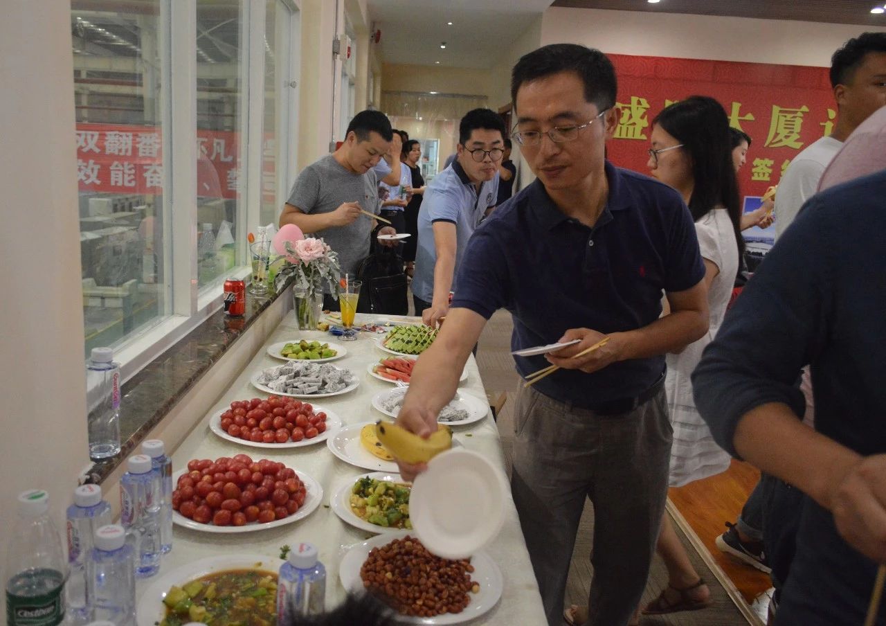 1532915485115768.jpg 1532915485115768.jpg