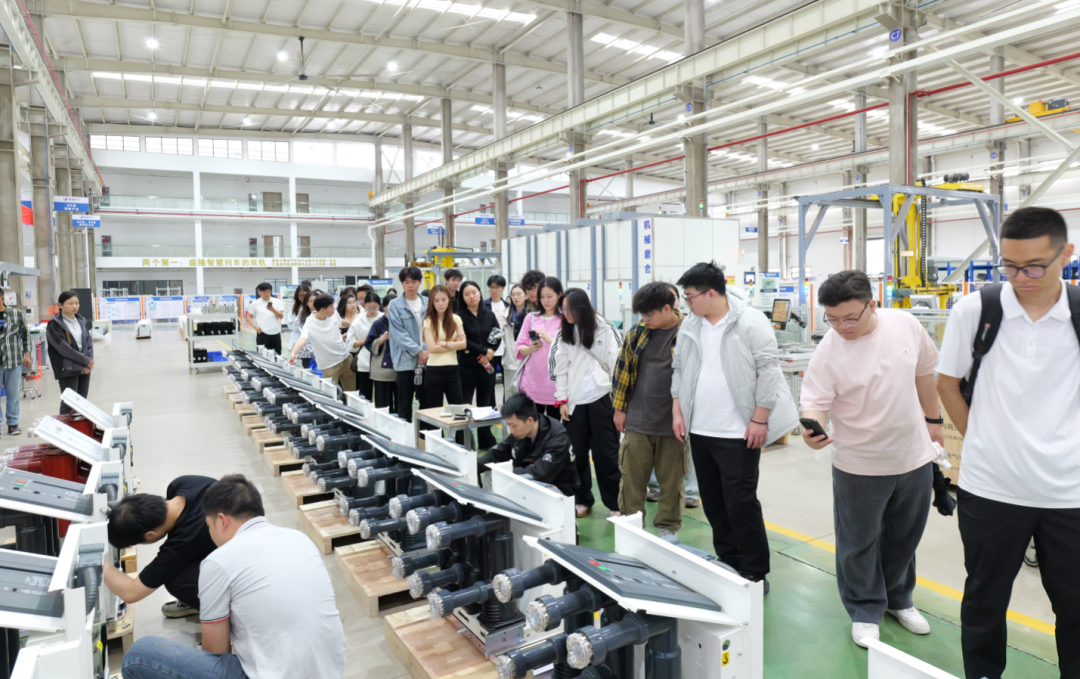 1754222291256976.png 1754222291256976.png